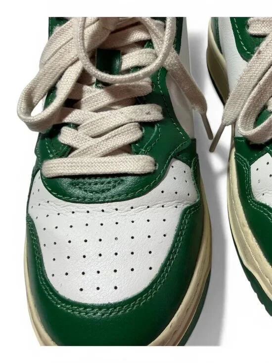 AUTRY Medalist Low Two-Tone Leather Sneakers in Green/White Size 40 - Picture 5 of 11